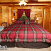 Отель A Mountain Lair 1631 - Two Bedroom Cabin, фото 3