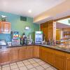Отель Quality Inn & Suites Airport West, фото 24