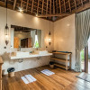 Отель Marika Sawah 2 Villas-11Bedroom Private Pool, фото 11