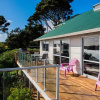 Отель Nelson's Lookout - Russell Holiday Home, фото 22