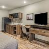 Отель WoodSpring Suites Greenville Haywood Mall, фото 7