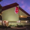 Отель Red Roof Inn Detroit - Royal Oak/ Madison Heights, фото 12