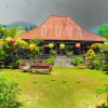 Отель Bali Eco Living Yoga Healing Meditation and Retreat Center, фото 1