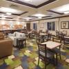 Отель Holiday Inn Express & Suites Omaha I-80, an IHG Hotel, фото 22
