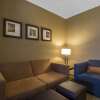 Отель Comfort Suites Saskatoon, фото 5