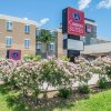 Отель Comfort Suites Near Texas A&M University - Corpus Christi в Корпус-Кристи