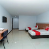 Отель OYO 90207 Sir Inn, фото 16