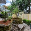 Отель Madison Park Seattle with Outdoor Private Garden and Grill 1BR 1BA, фото 24