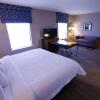 Отель Hampton Inn & Suites Forest City, фото 8
