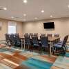 Отель Home2 Suites by Hilton Loves Park Rockford, фото 11