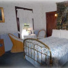Отель The Lion and The Rose Bed & Breakfast, фото 1