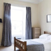 Отель Spacious 4 Bedroom Apartment in Edinburgh, фото 4