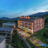 Отель Golden Field Hotel (Longji Terrace No. 1 Observation Deck), фото 1