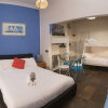 Отель Manly Oceanside Accommodation, фото 3