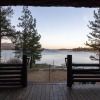 Отель Shoreline Lakehouse by Avantstay Majestic Lakefront Cabin w/ Hot Tub & Fire Pit!, фото 23