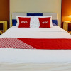 Отель OYO Life 91452 Ngajeng Peken Homestay, фото 6