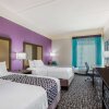 Отель La Quinta Inn & Suites by Wyndham Mission at West McAllen, фото 7