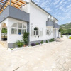 Отель Remarkable 4-bed House in Kaštel Novi, фото 13