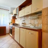 Отель Lovely & quiet 1-bedroom condo with free parking, фото 7
