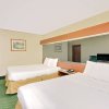 Отель Microtel Inn & Suites by Wyndham Augusta/Riverwatch в Огасте