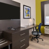 Отель Holiday Inn Express & Suites Kansas City - Lee's Summit, an IHG Hotel, фото 20