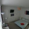 Отель Seven Seas Beach Retreat Studio Flat (Adults Only), фото 7