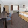 Отель Days Inn And Suites Santa Rosa, фото 4