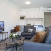 Отель Sojourn Apartment Hotel - Riddiford, фото 1