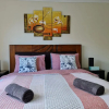 Отель Hidden Gem And Entire Bungalow in Central Hutt, фото 1
