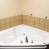 Отель Cumberland Inn and Suites, фото 10