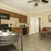 Отель Karnes City Cottages, фото 9