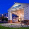 Отель Charlevoix Inn & Suites SureStay Collection by Best Western в Шарлевуа