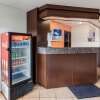 Отель Motel 6 Lethbridge, AB, фото 11