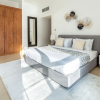 Отель Timelessly Modern 3BR w/ Fascinating Marina Views!, фото 3
