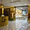 Отель QMAX Baigu Art Hotel (Hangzhou Fuyang Yinhu Metro Station), фото 1