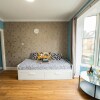 Отель Sleeps 6 in Maidstone Central 2BR + Sofa, фото 39