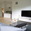 Отель Argyle Penthouse Chic 1BR Apt 2 Sofabed, фото 10