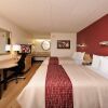 Отель Red Roof Inn Louisville Fair and Expo, фото 6