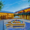 Отель Lijiang Yi Lan Water Atrium Boutique Inn, фото 1