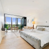Отель Modern Luxury Apartment in the Heart of Sydney CBD, фото 12