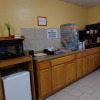 Отель National 9 Inn Garden City, фото 9