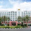 Отель Klana Resort Seremban в Серембане