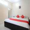 Отель OYO 19970 Hotel Pink View, фото 13