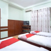 Отель OYO 166 Maanyag Pension House, фото 2