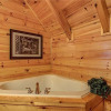 Отель Chalet of Dreams, 2 Bedrooms, Sleeps 6, Pool Table, WiFi, Hot Tub, Mtn View, фото 8