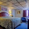 Отель Econo Lodge, фото 4