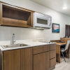 Отель WoodSpring Suites Winston-Salem near Hanes Mall, фото 3