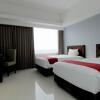 Отель The Sun Hotel Madiun, фото 4