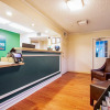 Отель HomeTowne Studios by Red Roof Phoenix - Dunlap Ave, фото 11
