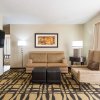 Отель DoubleTree Suites by Hilton Hotel Austin, фото 5